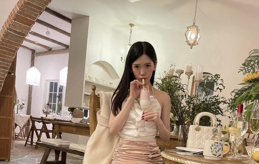 chloe霏霏至尊v的照片分享，让你跟随她的足迹去发现更美的世界