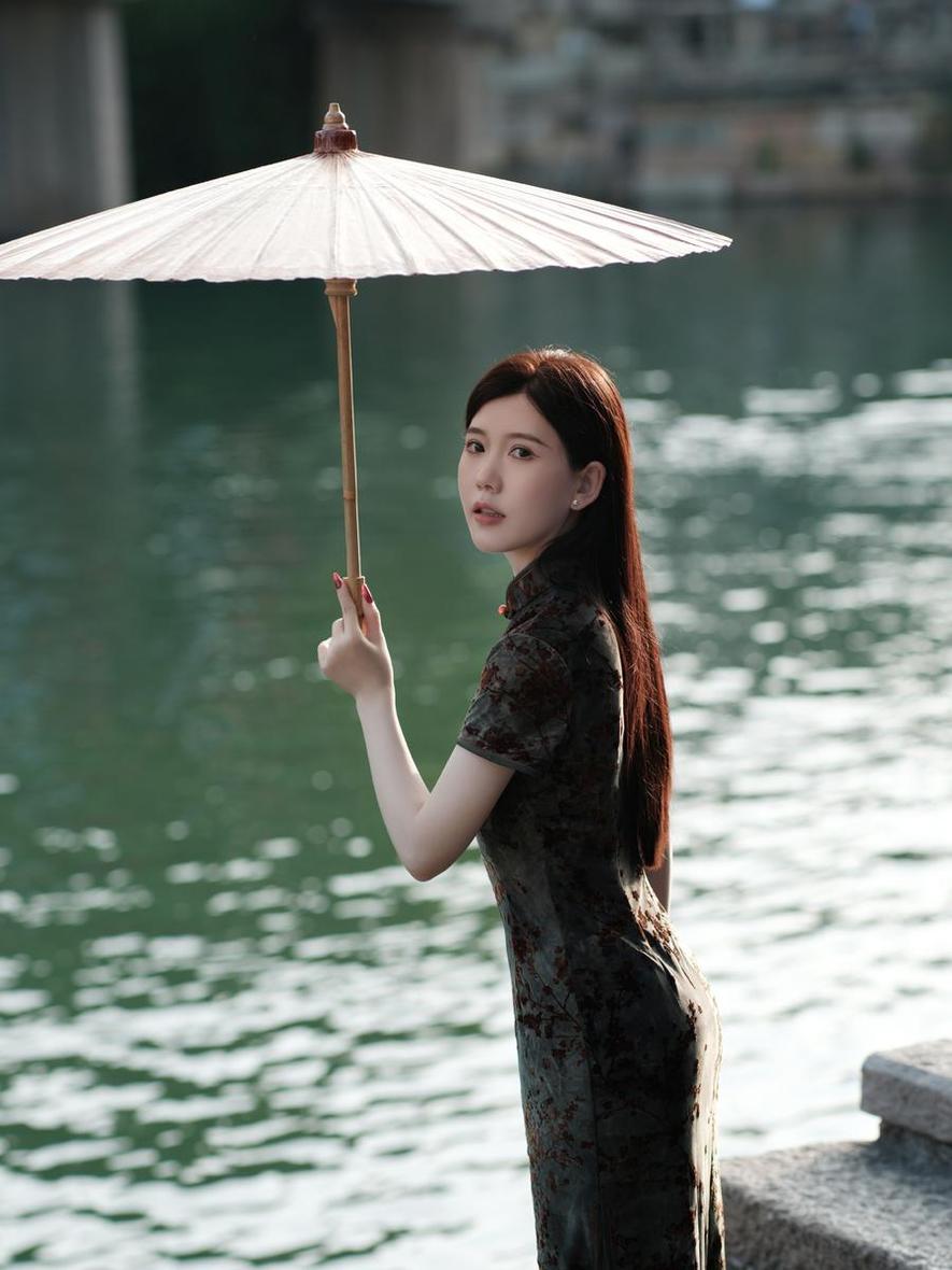 摄影爱好者必看：chloe霏霏脚部写真集合集到来，绝对精彩