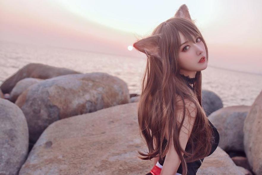 Fanarty shika小鹿鹿年上彼女免，代表你的心声—好看到诱人