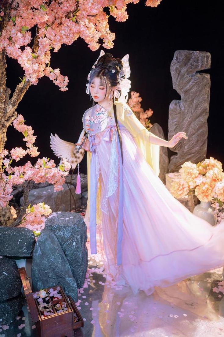 暴力少女喵小吉摄影作品，让你看到猫娘的不一样