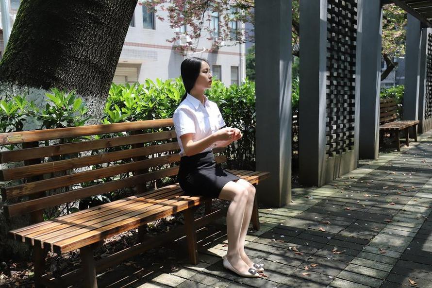 「小清新」大西瓜爱牙膏作品cos图片合集，让你变身甜美少女。