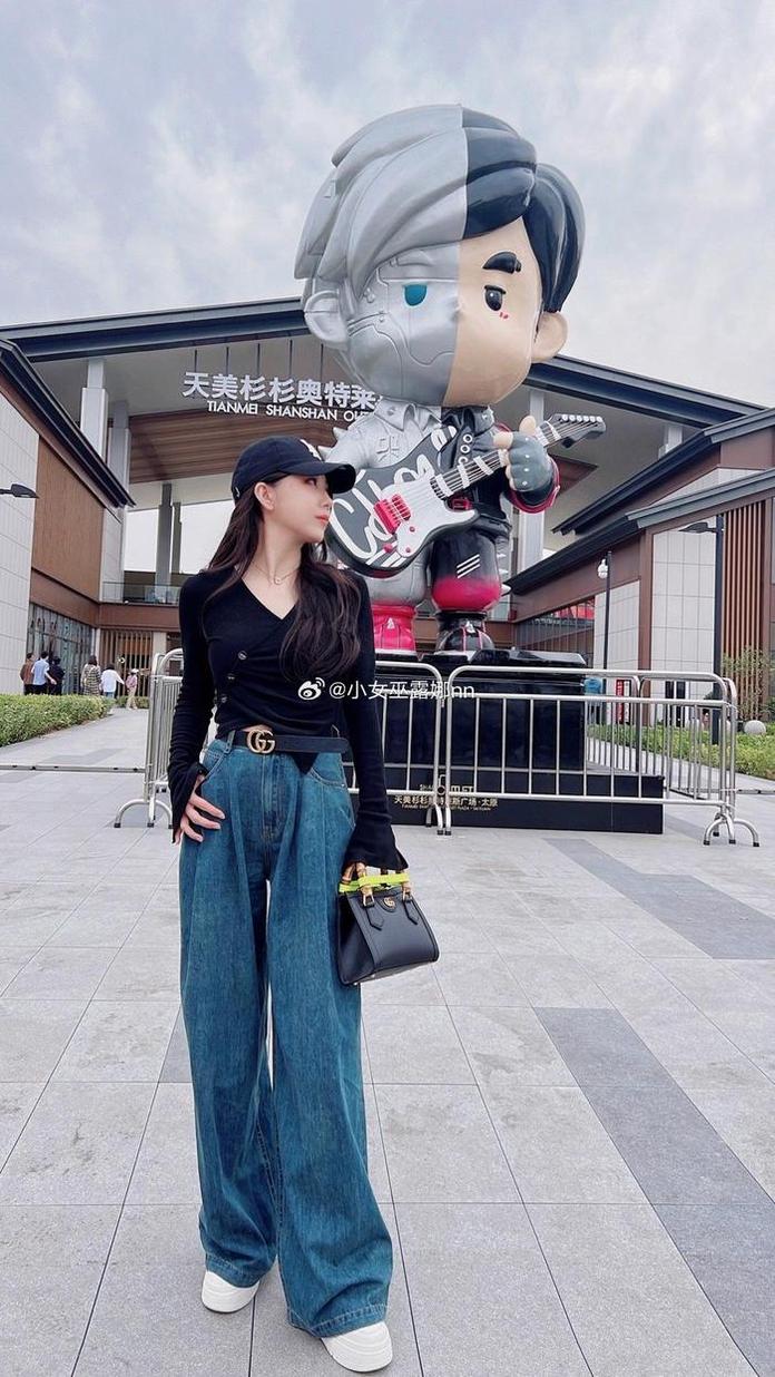 完美的合集！小女巫露娜y微博精选的cos美图一定让你赞叹
