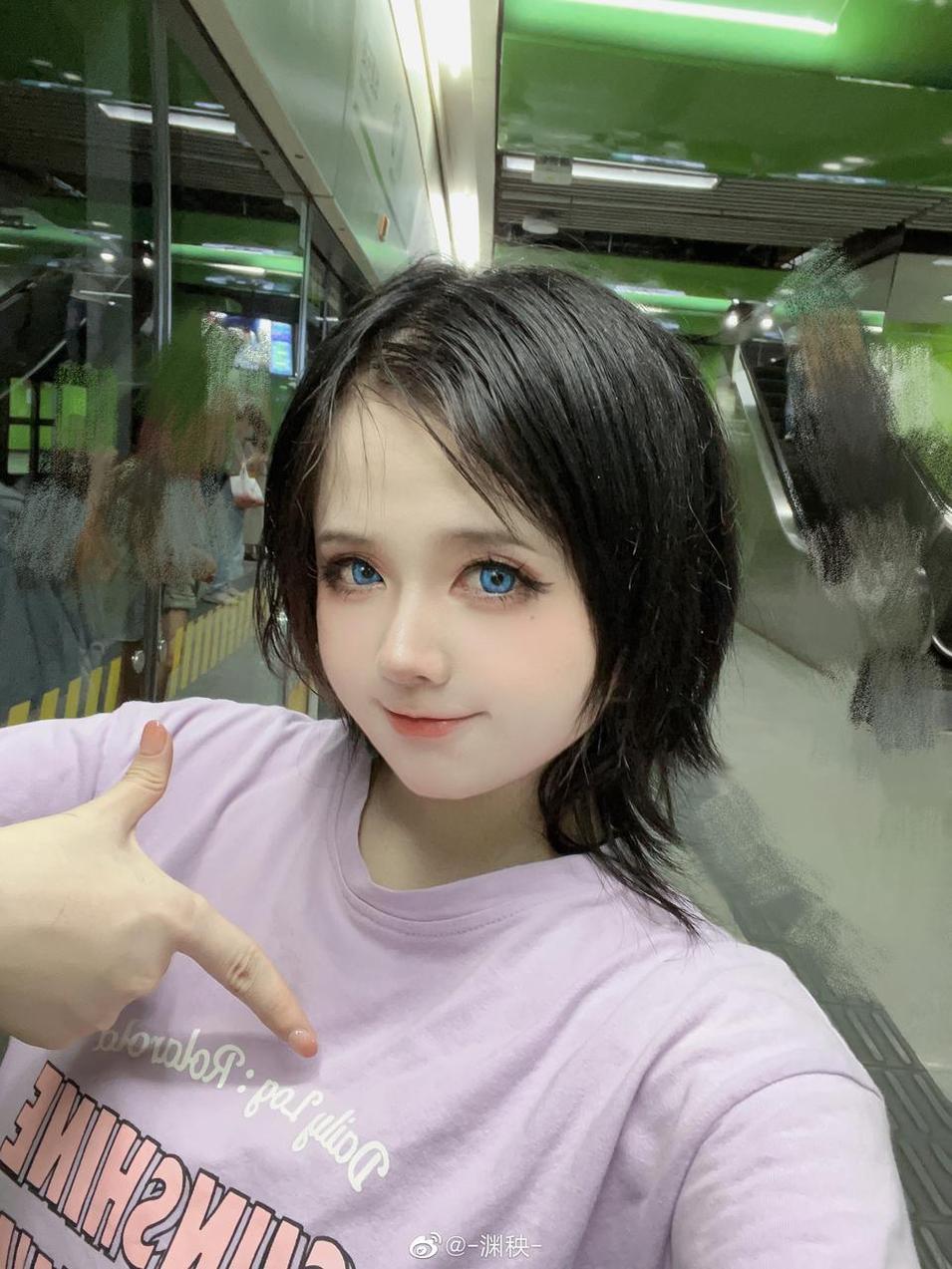 天使降临：渊秧cosplay定制装扮惊艳出场
