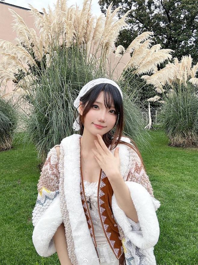 狐萝卜呦微博原图大公开，细节惊人令人惊叹