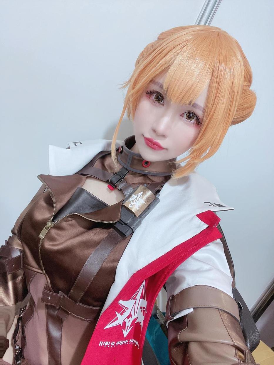身披魔法少女战袍的白神泱魔法少女伊莉雅 —— 定制原图精选