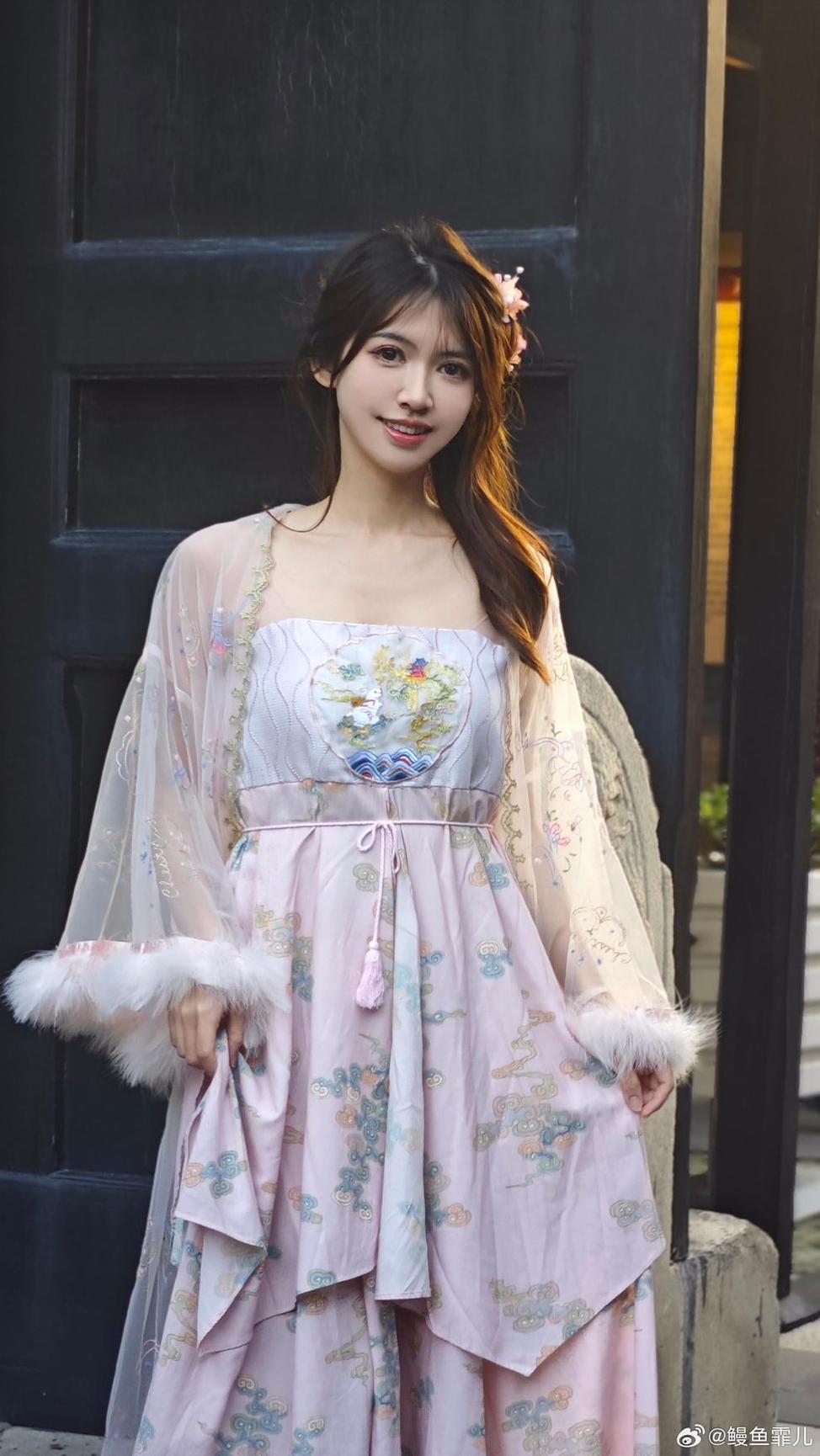 勇敢追求梦想的女神！鳗鱼霏儿大肉丸水手cos作品精选